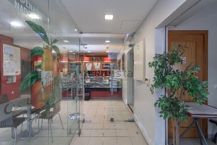 Espaço comercial à venda na Rua de Coimbra s/n
