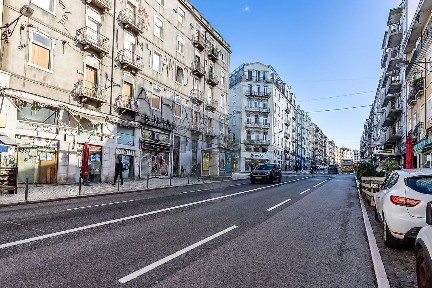 Armazém à venda na Rua Morais Soares