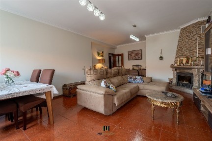 Apartamento T3 à venda em Lamego