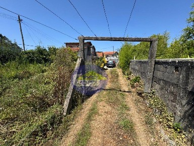 Moradia independente à venda em Grijó
