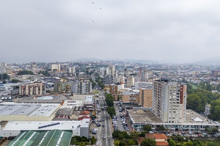 Apartamento T2 à venda na Rua Tanque Veiga N17