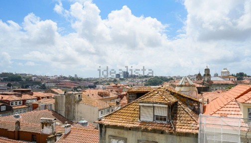 Apartamento T1 à venda em Rua das Flores - Mouzinho