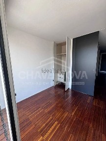 Apartamento T1 à venda no 25 de novembro de 1975