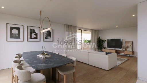 Apartamento T2 à venda na Travessa Rochio