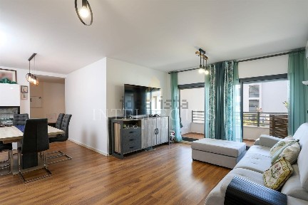 Apartamento T3 à venda no Centro do Montijo