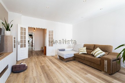 Apartamento T3 à venda na Rua Gil Vicente, 6 D