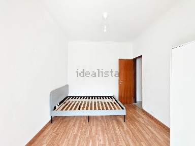 Apartamento T3 à venda na Rua do Armeiro-Mor