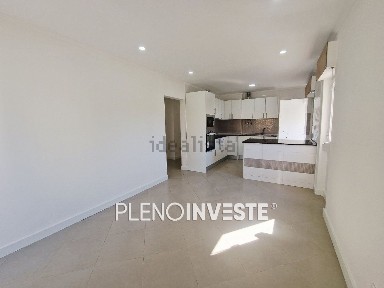 Apartamento T3 à venda na Rua Professor Egas Moniz s/n