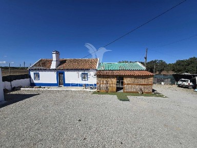 Casa ou moradia à venda em Santo André (Santiago do Cacém)