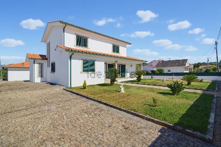 Vila Nova de Cerveira, Viana do Castelo