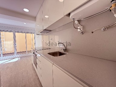 Arrendamento de apartamento T2 na Rua Correia Teles