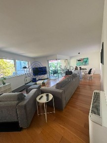 Arrendamento de apartamento T3 na Rua Viriato, 1