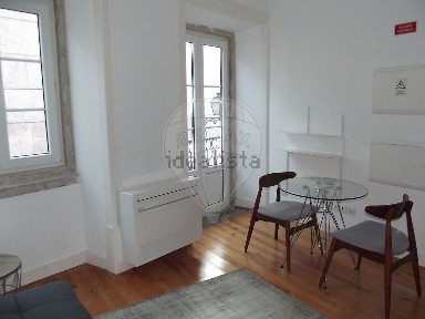 Arrendamento de apartamento T1 na Rua Fresca