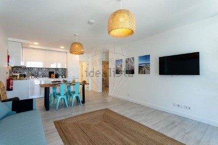 Arrendamento de apartamento T1 na Rua São João