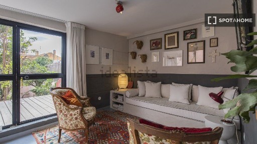 Arrendamento de apartamento T1 na Rua da Lapa