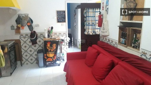 Arrendamento de apartamento T1 na Rua do Vigário