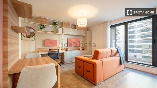 Arrendamento de apartamento T1 na Rua Snu Abecassis
