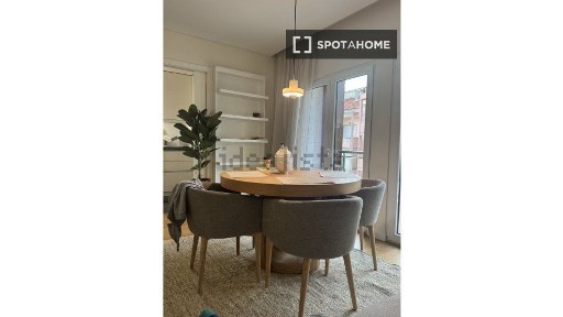 Arrendamento de apartamento T2 na Calçada da Boa Hora