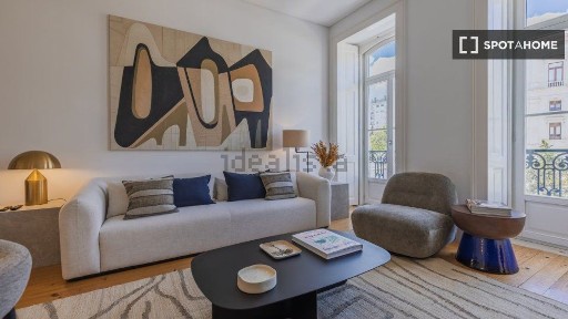 Arrendamento de apartamento T2 na Calçada da Estrela