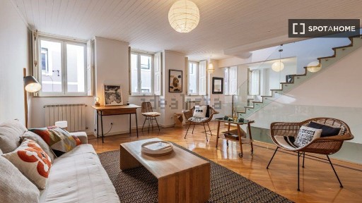 Arrendamento de apartamento T2 na Travessa De São José