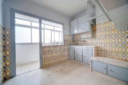 Apartamento T2 à venda na Praceta Ermelinda Tavares, 7