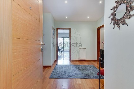 Apartamento T3 à venda na Rua Bernardino Machado