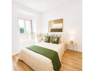 Apartamento T3 à venda na Arneiros