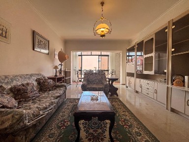 Apartamento T2 à venda na Rua Dom Pedro I