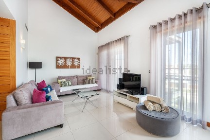 Arrendamento de apartamento T2 na Rua da Laranjeira