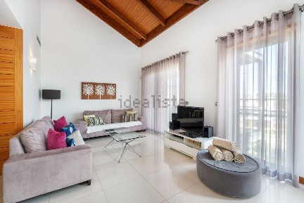 Arrendamento de apartamento T2 na Rua da Laranjeira