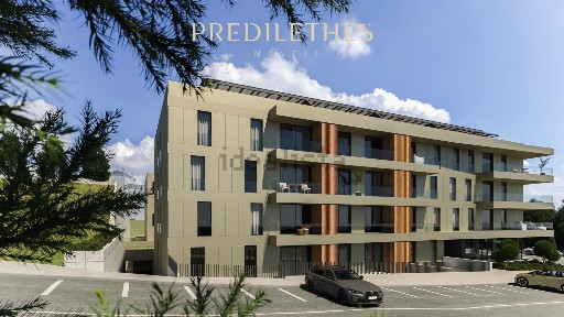 Apartamento T3 à venda na Rua da Galiza s/n