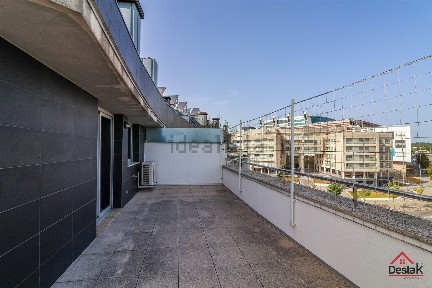 Apartamento T6 à venda em Ranhados