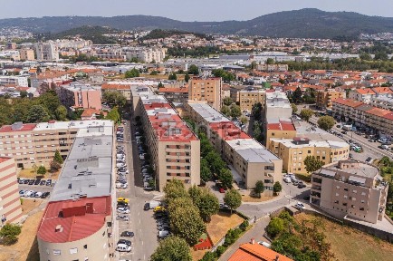 Apartamento T2 à venda em Quinta dos Apóstolos, 60