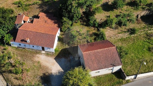 Moradia independente à venda em Tomar e Santa Maria dos Olivais
