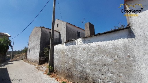 Moradia independente à venda em Casa Nova de S. Bento s/n