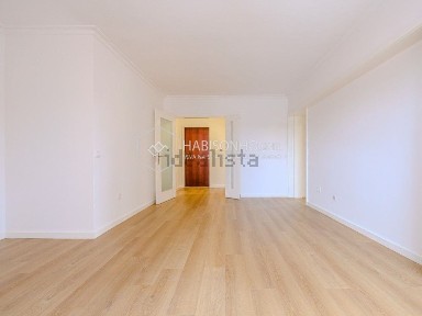 Apartamento T2 à venda na Rua Boavista