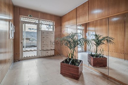 Apartamento T2 à venda na Rua Taralhão