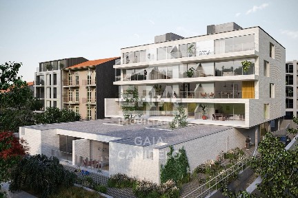 Apartamento T1 à venda na Rua São Roque da Lameira, 1167