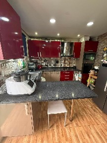 Apartamento T2 à venda na Rua Alves Redol, 8