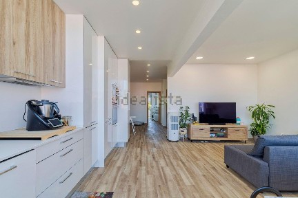 Apartamento T3 à venda na Rua Afonso de Paiva, 13