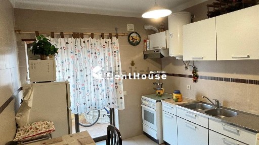 Arrendamento de apartamento T2 no Monte Alto - Senhora da Encarnação - Fonte Nova