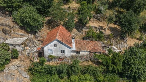 Freitas e Vila Cova, Lugar da Tapada s/n