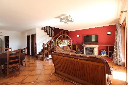 Casa ou moradia à venda em Viatodos - Grimancelos - Minhotães - Monte de Fralães