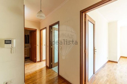 Arrendamento de apartamento T1 na Rua Doutor Manuel Pereira da Silva