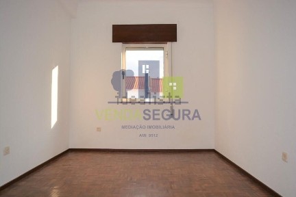 Apartamento T3 à venda em Moura e Santo Amador