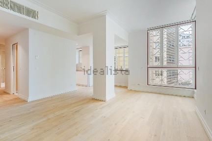 Arrendamento de apartamento T2 na Avenida António Augusto de Aguiar