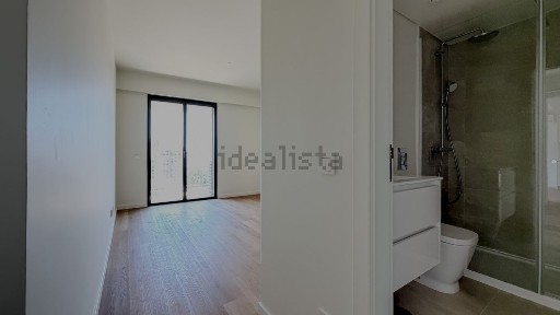 Arrendamento de apartamento T2 na Rua Amadeu de Sousa Cardoso