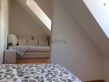 Arrendamento de apartamento T1 na Rua dos Lagares