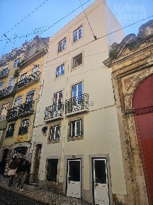 Apartamento T1 à venda na Calçada de Santo André