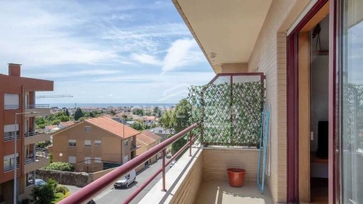 Apartamento T3 c/ Vistas Mar e Garagem Box em Canidelo